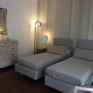 La Casa Di Clara Couette-café